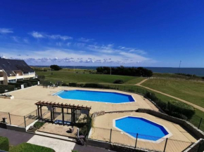 Apartment Belle vue Mer et Piscine by Interhome